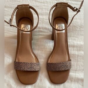 Dolce Vita Harlow Heel Tan